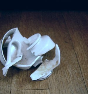 broken-teacup.png